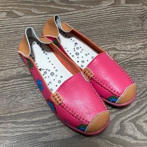 Leather flower print loafers EU38 US 7